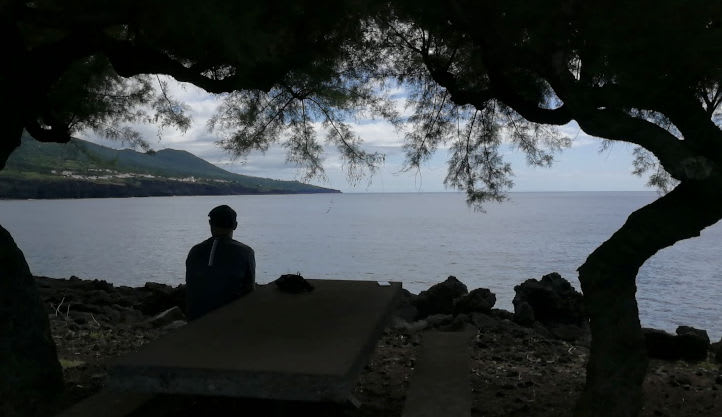 Miradouro dos Caetanos e Piscinas Naturais (Lajes do Pico)