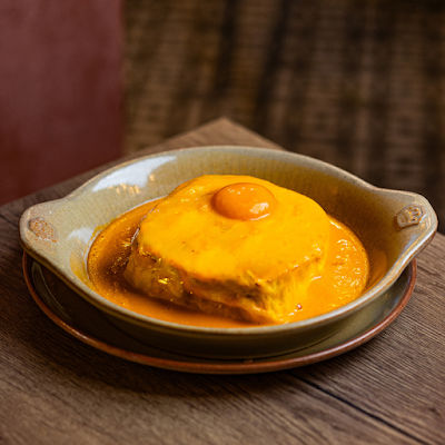 Francesinha - Real Taberna