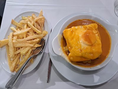 Francesinha - Tasquinha Canudo