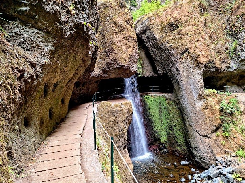 Cascata da Levada do Moinho (Ponta do Sol)