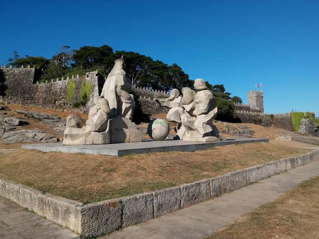 Encontro entre dous mundos (Baiona)