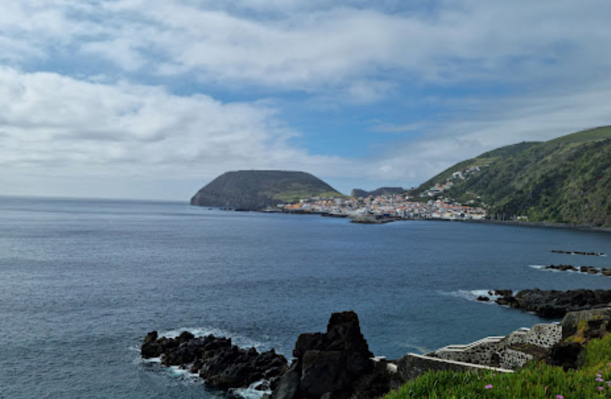 Miradouro do Carregadouro (Velas)