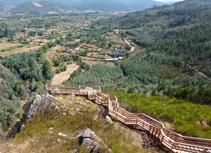 Miradouro de Nossa Senhora da Candosa (Góis)