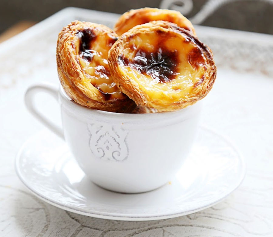 https://ik.imagekit.io/hwiz6e711yqn/pastel-de-nata-pastelaria-aloma-lisboa.png?tr=w-900&20220125