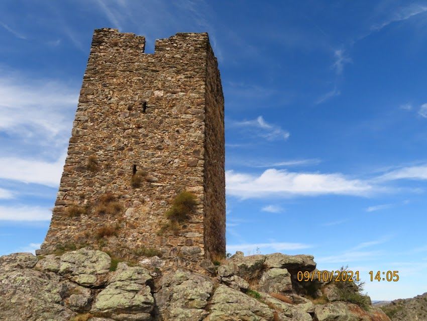 Castelo de Penas Roias (Bragança)