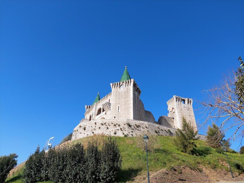 Castelo de Porto de Mós (Porto de Mós)
