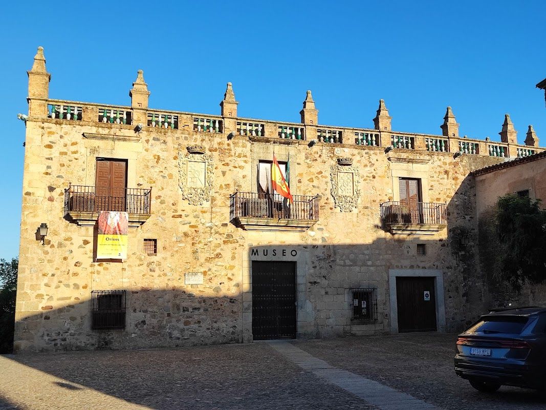 Museu Provincial de Cáceres (Cáceres)