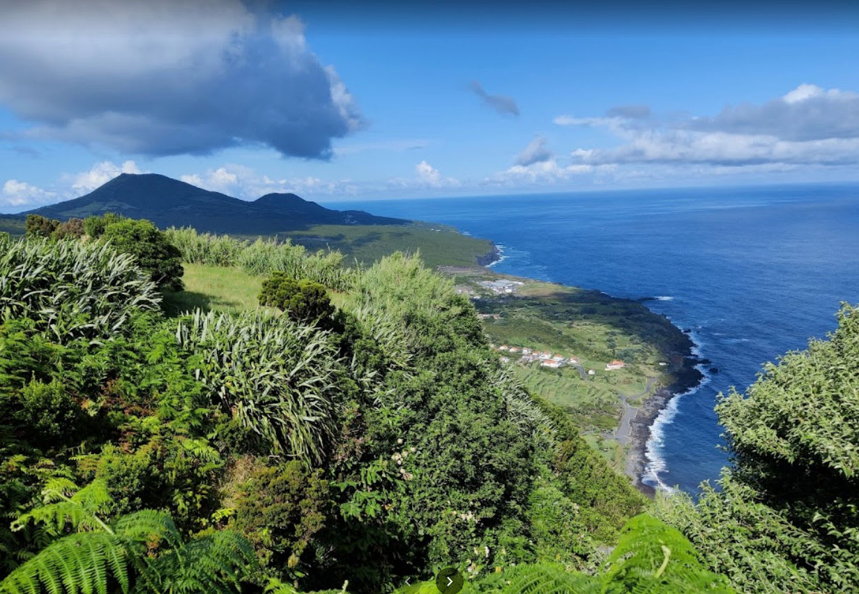 Miradouro da Ribeira das Cabras (Horta)