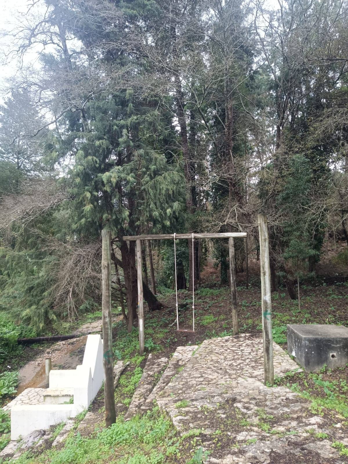 Baloiço Fonte das Cabecinhas (Pombal)