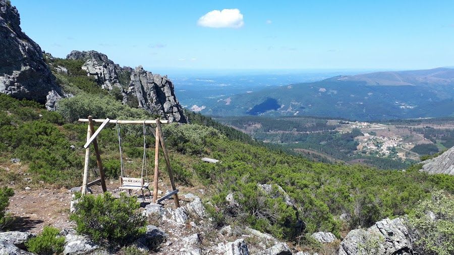 Baloiço dos Penedos de Góis (Góis)