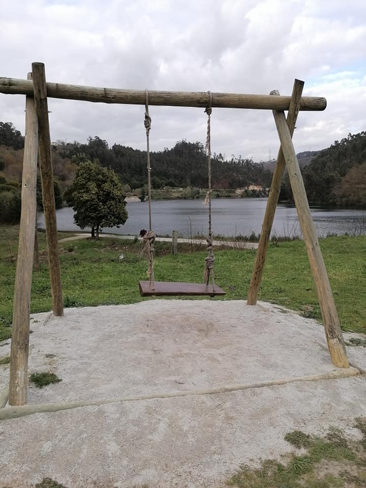 Baloiço Trilhos do Paraíso (Lousada)