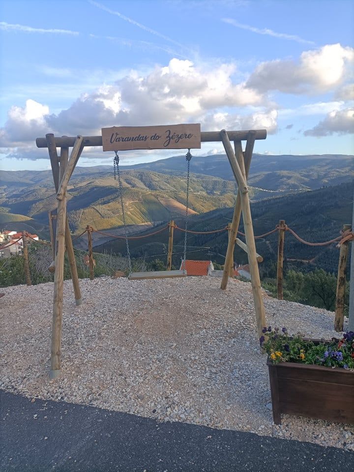 Baloiço Varandas do Zêzere (Pampilhosa da Serra)