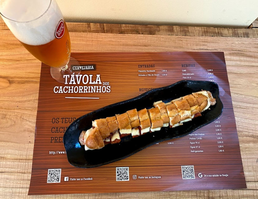 Cachorrinhos - Távola dos Cachorrinhos (Maia)