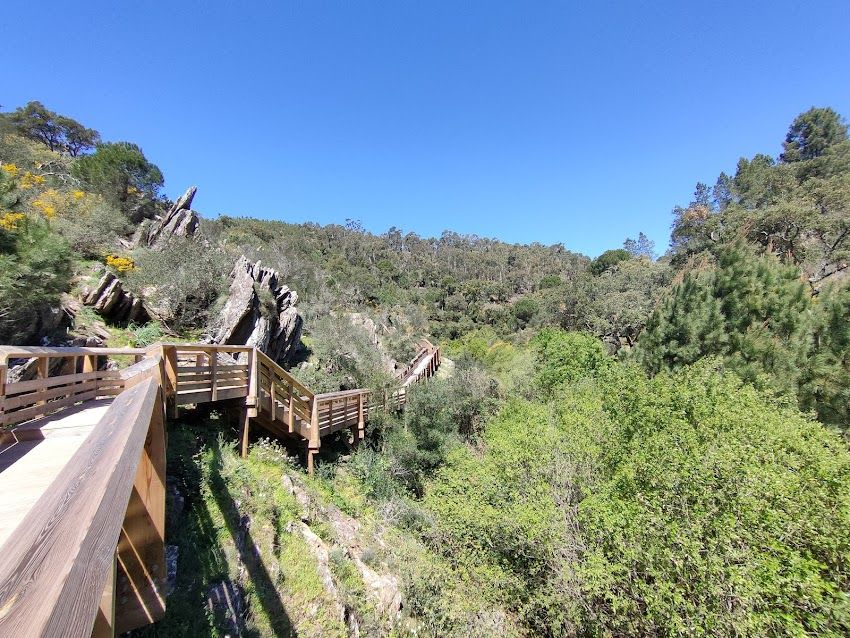 Passadiços da Serra d'Ossa (Redondo)