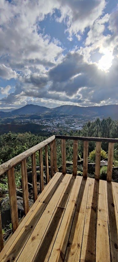 Miradouro das Cerdeirinhas (Cabeceiras de Basto)