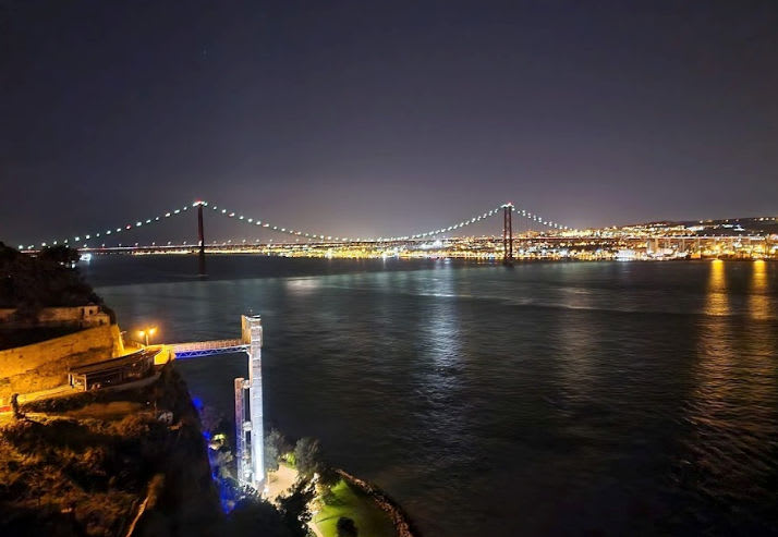 Miradouro do Jardim do Castelo (Almada)