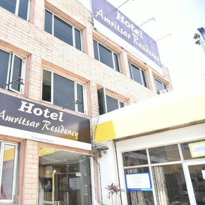 Hotel Aman Residency