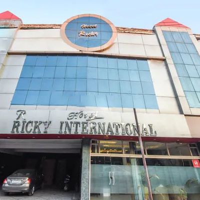 Hotel Ricky International