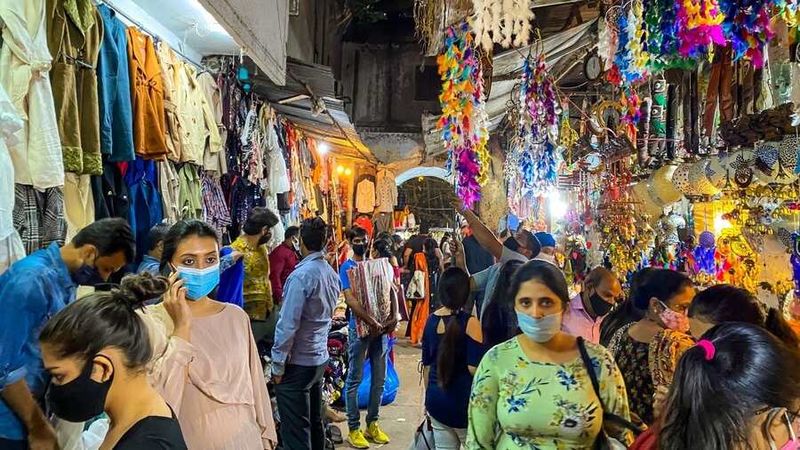 Sarojini Nagar Market 