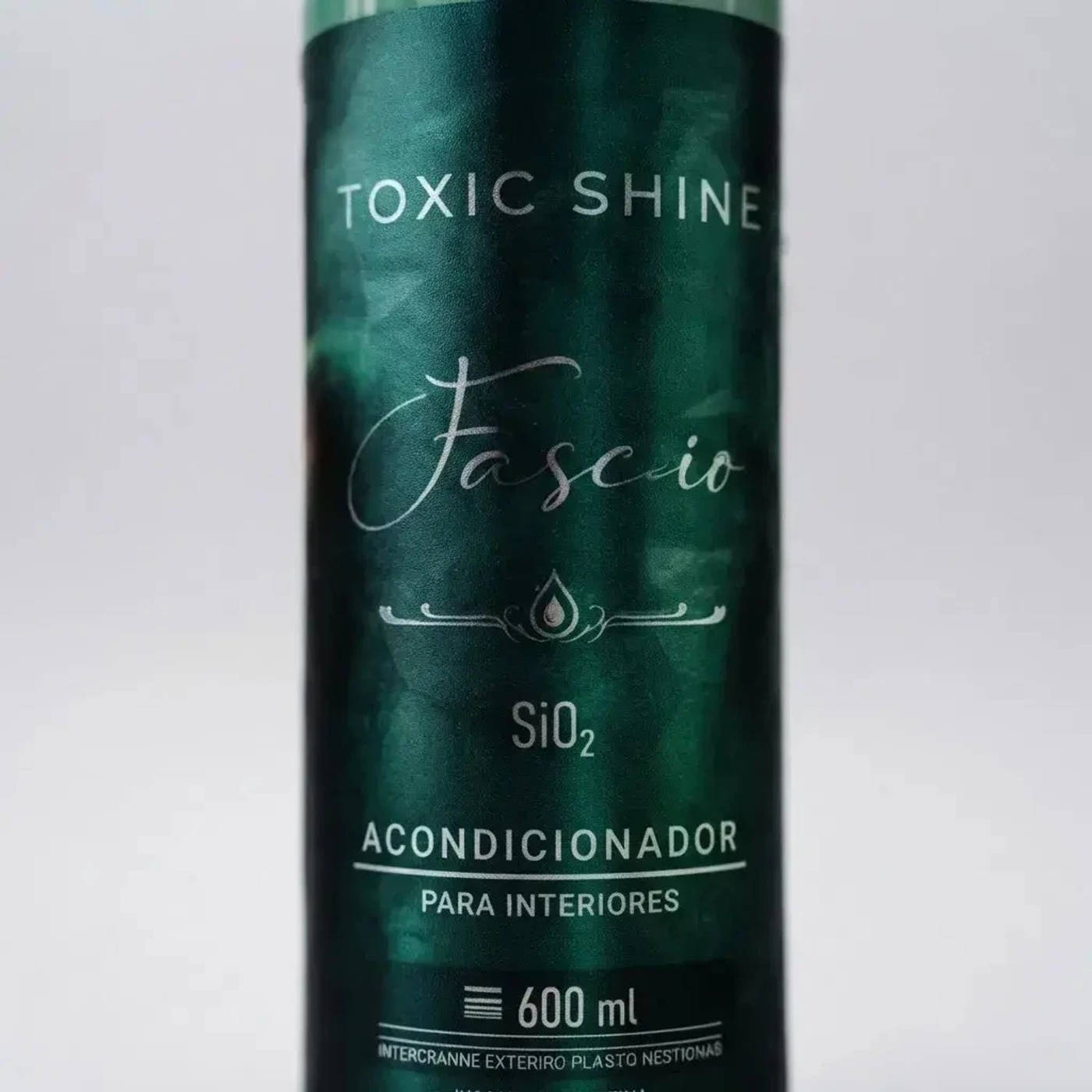 Abrillantador Plasticos Int Ext Sio2 Toxic Shine Fascia 600 — foto 2