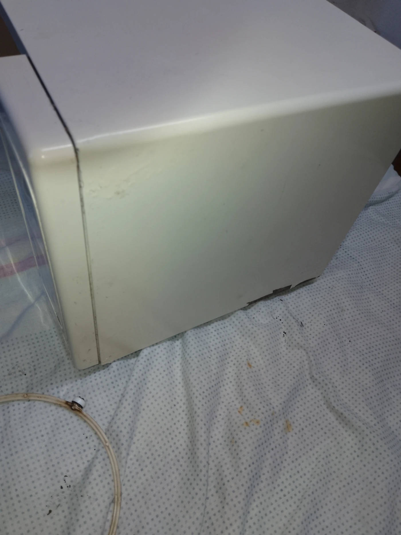 microondas anda co detalles (falla teclado varias teclas otras no) funciona con dos teclas leer — foto 4
