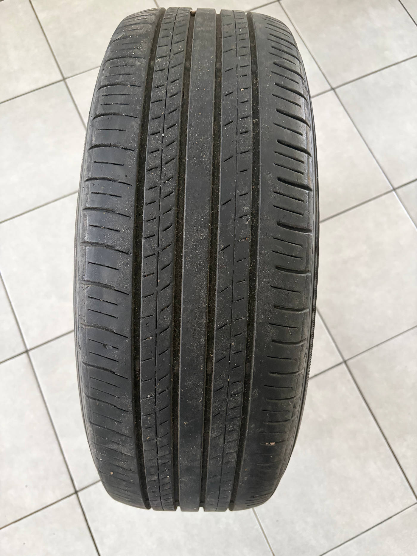 Neumáticos Dunlop 215 60 17 96h Enasave Ec300 — foto 7