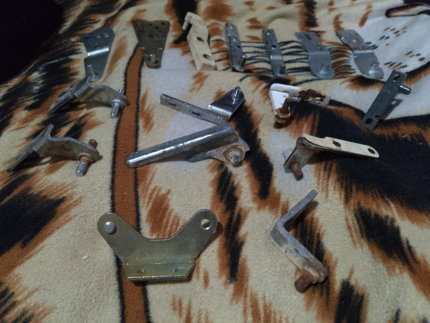 bisagras puerta heladera (repuesto usado originales) buen estado  — foto 1