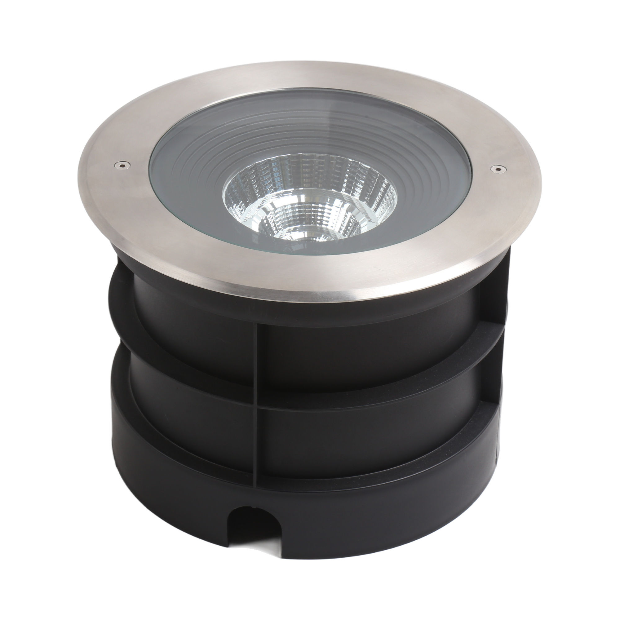westgate-iglc-d11-50w-mctp-15d-d-inground-light-angle-2.jpg