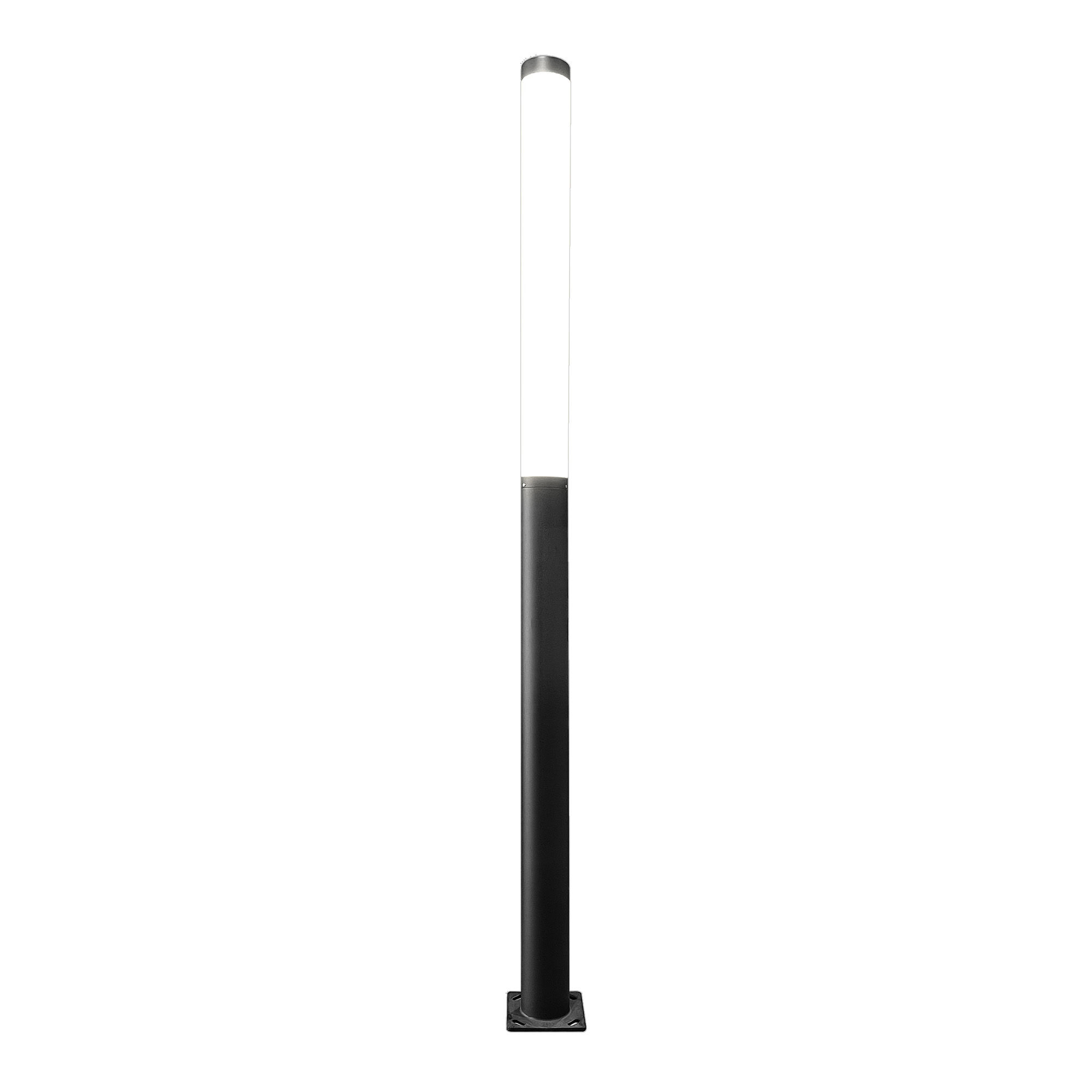 westgate-lcg4-10ft-outdoor-architectural-modular-light-column-night.jpg