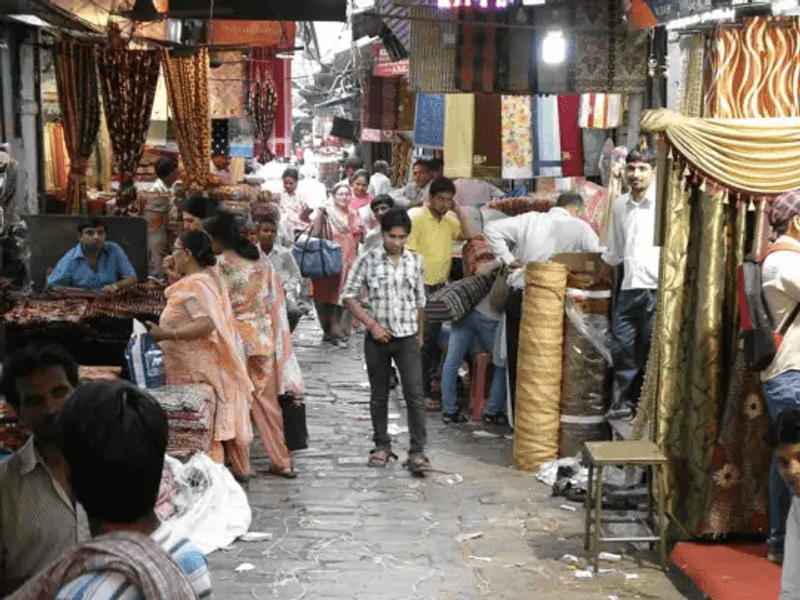 Wholesale Fabric Market in Pune