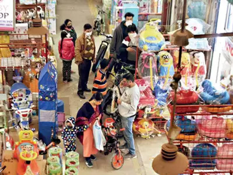 Jhandelwalan Toy Market