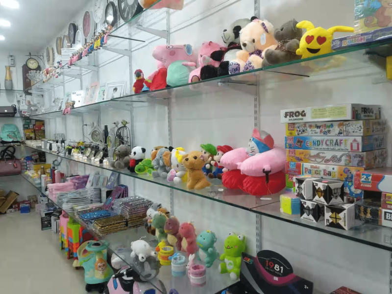Wholesale Toys Market in Pune