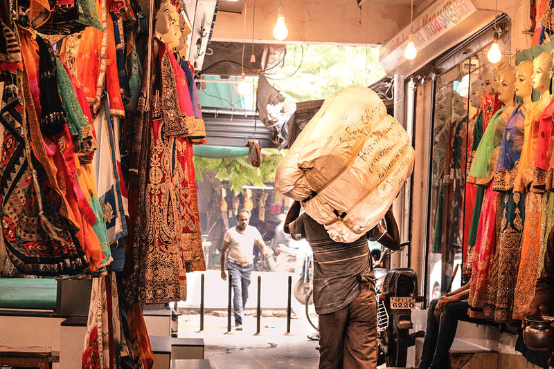 Ladies Wear Wholesale Market in Ahmedabad