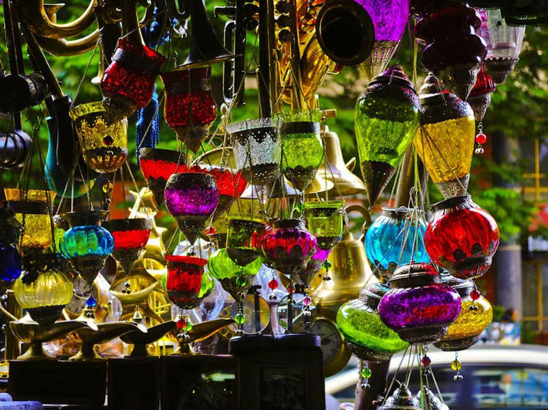 mumbai wholesale market for fancy items