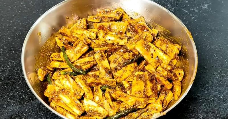 ख़ुद की अचार की रेसिपी