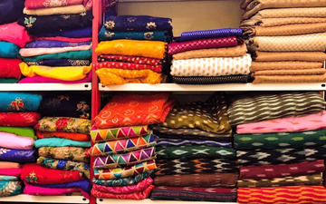 Wholesale Sarees in Hyderabad