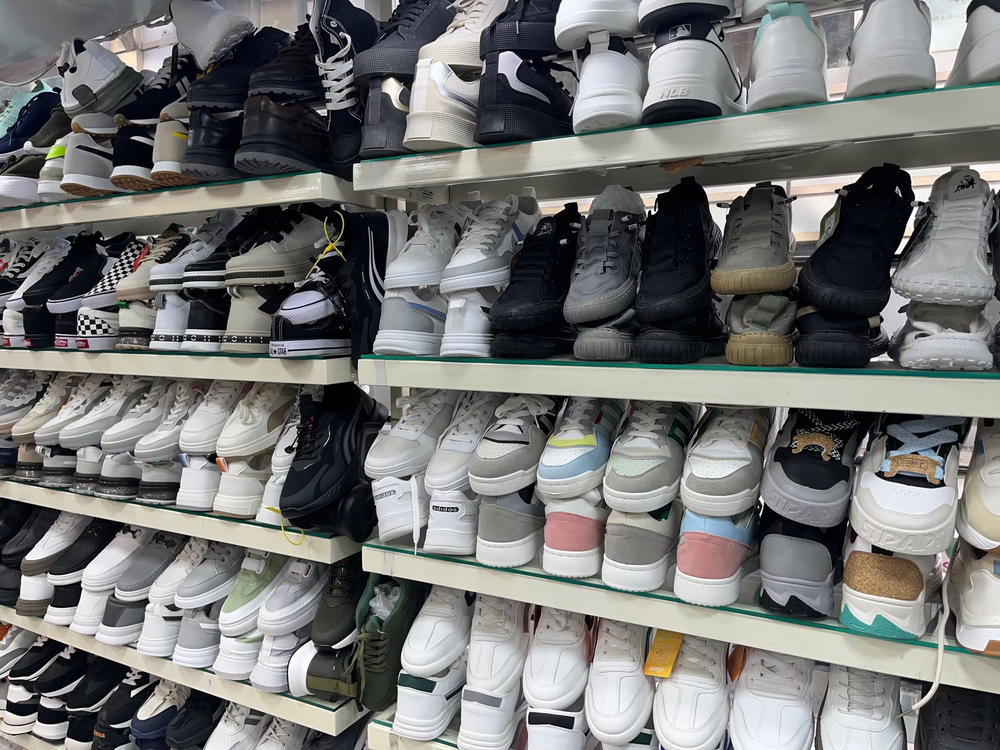 wholesale shoes market in mumbai