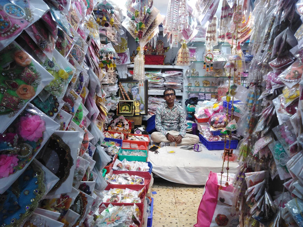 rakhi wholesale market in mumbai