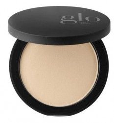 Glo Natural Light Pressed Base SPF 15 - Ruisbroek