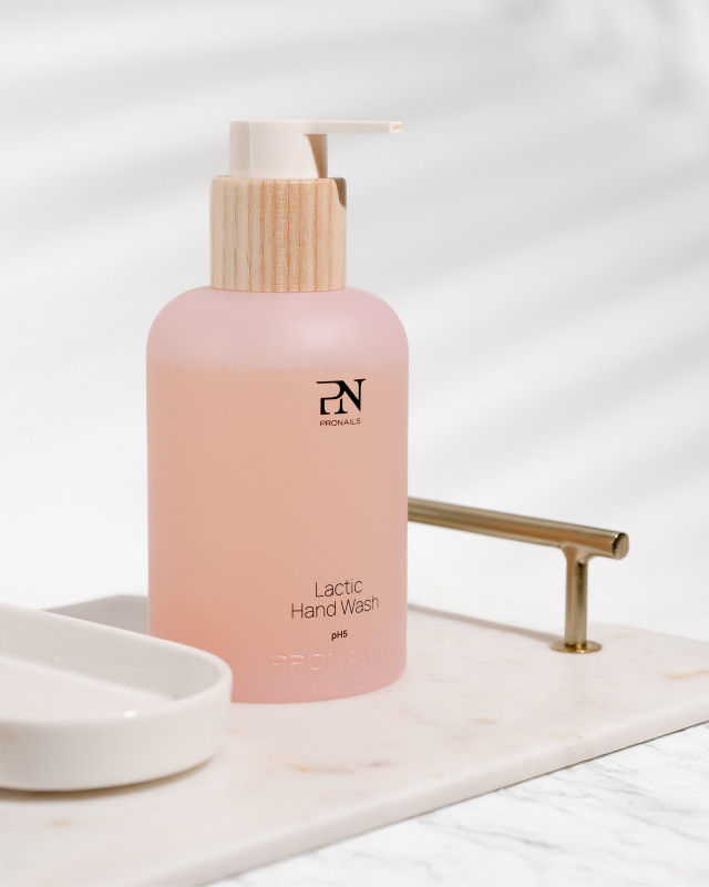 PN Lactic Hand Wah 250ml