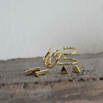  Waterproof Mini Triangle Gold Earring - Diest