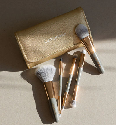 Travelset brushes  - Sint-Niklaas