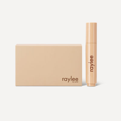 RayDefense Liquid SPF50 Brush TINTED - by astrid Normale prijs - Oosterzele