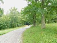 Gravel Driveway leading to Independence ..freshly regraveled