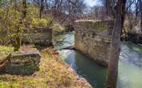 Image of the remaining walls of Boyd's Mill... 