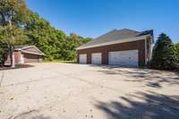 4 car oversized garages!