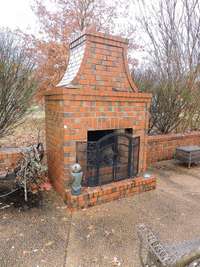 Great outdoor space for friends and family.