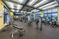 State of the art fitness center! No need for a gym membership when you live in DF! This gym has it all!