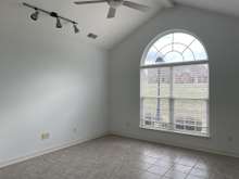 flex room - can be used as formal dining room - lots of natural light