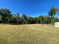 Open field to play or entertain on this amazing 20.19 acres in Woodbury Tn. Just 5 minutes to Woodbury and 15 minutes to Murfreesboro